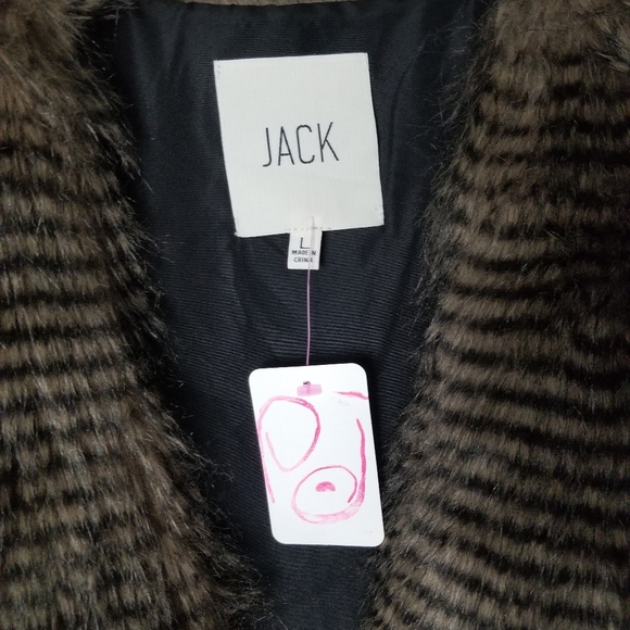 Jack by BB Dakota Macklin faux fur vest si… - Picture 5 of 5